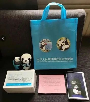 萬里送溫暖 多部門聯合行動，為海外學子發(fā)放防疫健康包